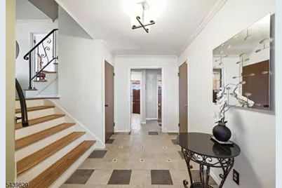 16 Arnold Dr, Parsippany, NJ 07054 - Photo 3