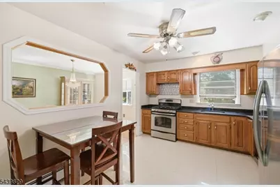 16 Arnold Dr, Parsippany, NJ 07054 - Photo 11