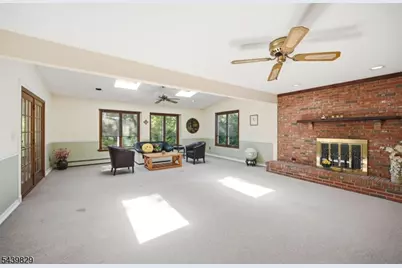 16 Arnold Dr, Parsippany, NJ 07054 - Photo 13