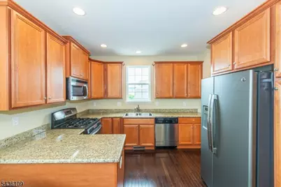 117 Sowers Dr, Mount Olive, NJ 07840 - Photo 3
