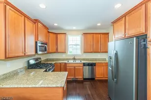 117 Sowers Dr, Mount Olive, NJ 07840 - Photo 3