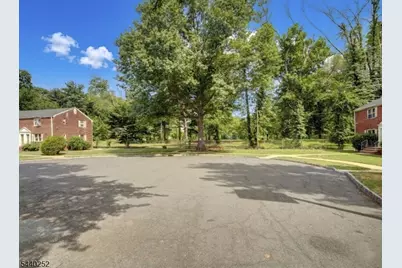 20 A Carolyn Terrace #20A, Roselle, NJ 07203 - Photo 13