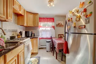 20A Carolyn Terrace, Roselle, NJ 07203 - Photo 3