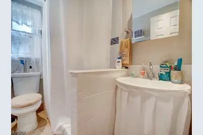 20 A Carolyn Terrace #20A, Roselle, NJ 07203 - Photo 7