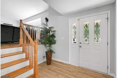 23 Wayne Ter, Bernards Township, NJ 07920 - Photo 5