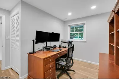 23 Wayne Ter, Bernards Township, NJ 07920 - Photo 7