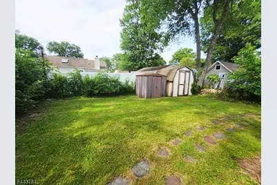 140 Longview Ave, Parsippany, NJ 07034 - Photo 5