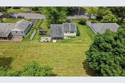708 Franklin St, Belvidere, NJ 07823 - Photo 23