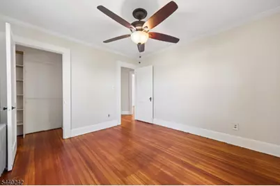 659 Raritan Rd, Cranford Township, NJ 07016 - Photo 15