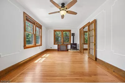 659 Raritan Rd, Cranford Township, NJ 07016 - Photo 5