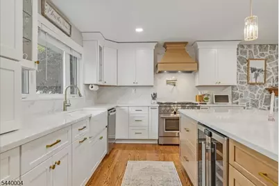 9 Linden Ln, Wayne, NJ 07470 - Photo 7