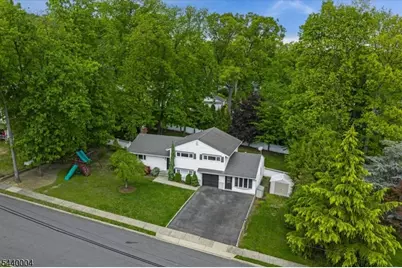 9 Linden Ln, Wayne, NJ 07470 - Photo 37