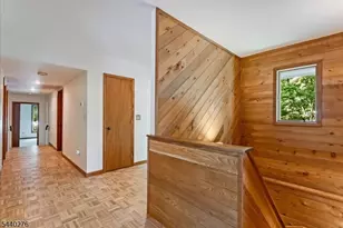 37 Heather Ln, Sparta Township, NJ 07871 - Photo 5