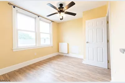 189 Summit Ave, Phillipsburg, NJ 08865 - Photo 17