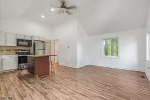 132 Sparta Ave, Newton, NJ 07860 - Photo 3