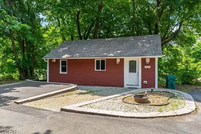 132 Sparta Ave, Newton, NJ 07860 - Photo 1
