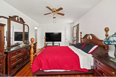 225 Boulevard, Kenilworth, NJ 07033 - Photo 17