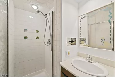 225 Boulevard, Kenilworth, NJ 07033 - Photo 11