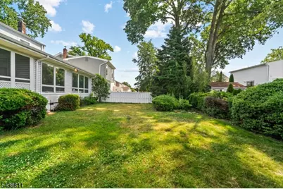 225 Boulevard, Kenilworth, NJ 07033 - Photo 25