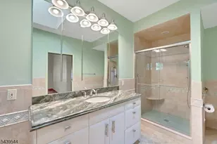 8 Marlo Rd, Livingston, NJ 07039 - Photo 29