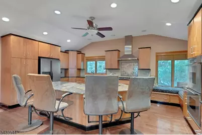 8 Marlo Road, Livingston, NJ 07039 - Photo 19