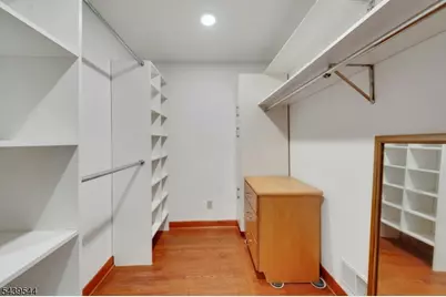 8 Marlo Road, Livingston, NJ 07039 - Photo 27