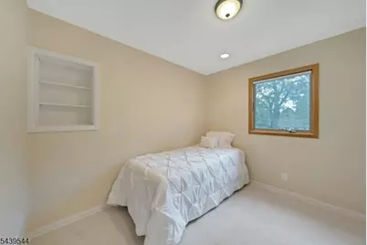 8 Marlo Road, Livingston, NJ 07039 - Photo 35