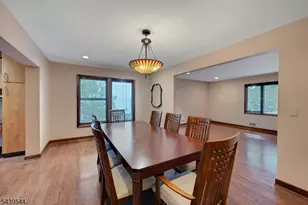 8 Marlo Rd, Livingston, NJ 07039 - Photo 17