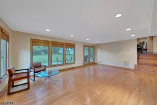 8 Marlo Rd, Livingston, NJ 07039 - Photo 9