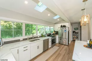 40 Hancock Dr, West Milford, NJ 07480 - Photo 11