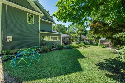 40 Hancock Dr, West Milford, NJ 07480 - Photo 21
