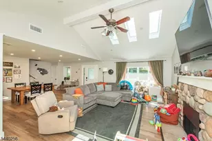 40 Hancock Dr, West Milford, NJ 07480 - Photo 5