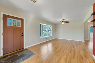 20 Kievit Rd, Wayne, NJ 07470 - Photo 11