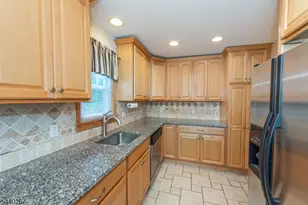 5 Hillside Ave, Mine Hill, NJ 07803 - Photo 5