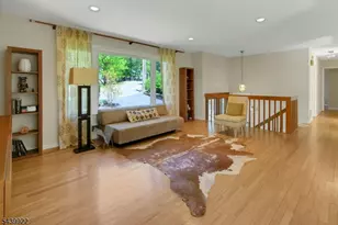 34 Bear Brook Ln, Livingston, NJ 07039 - Photo 7