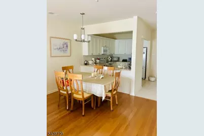 613 Cleveland Ln, Rockaway Township, NJ 07866 - Photo 3