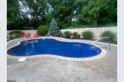 35 Waughaw Rd, Montville Township, NJ 07082 - Photo 33