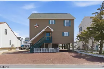 1215 Niihau Dr, Lacey Township, NJ 08731 - Photo 1