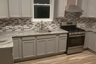 368 Myrtle Ave, Irvington, NJ 07111 - Photo 5