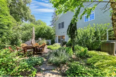 348 Highwood Ave, Glen Rock, NJ 07452 - Photo 3