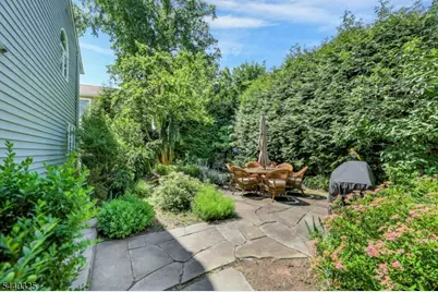 348 Highwood Ave, Glen Rock, NJ 07452 - Photo 7