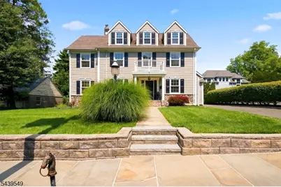 7 Cranford Avenue, Cranford Township, NJ 07016 - Photo 1