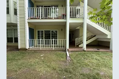95 Sapphire Ln, Franklin Township, NJ 08823 - Photo 23