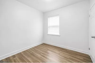 196 S 6th St, Newark, NJ 07103 - Photo 11