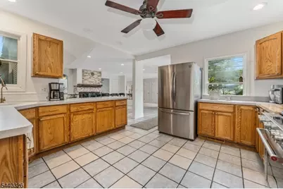105 Main St, Lebanon, NJ 08833 - Photo 13