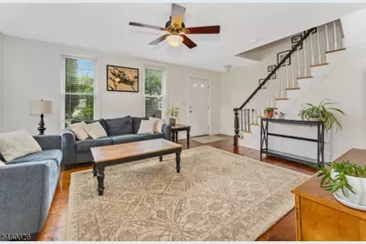 105 Main St, Lebanon, NJ 08833 - Photo 3