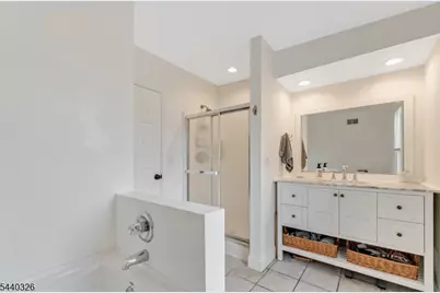 105 Main St, Lebanon, NJ 08833 - Photo 17