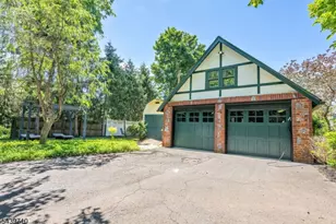10 Cedar St, Bernards Township, NJ 07920 - Photo 29