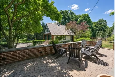 10 Cedar St, Bernards Township, NJ 07920 - Photo 27