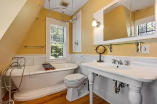 10 Cedar St, Bernards Township, NJ 07920 - Photo 19